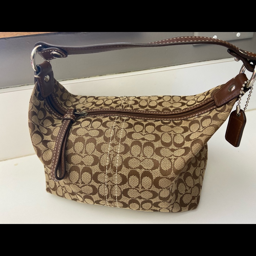 Coach - Small Classic Purse